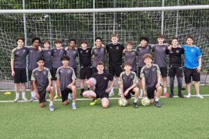Fabrice zu Besuch im Training – Stiftung Denkanmich (SRF)